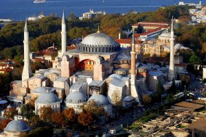 Ayasofya'nın ibadete a&ccedil;ılması i&ccedil;in kanun teklifi