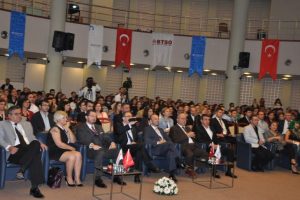 S&uuml;rd&uuml;r&uuml;lebilir başarının anahtarı: İyi y&ouml;netmek!