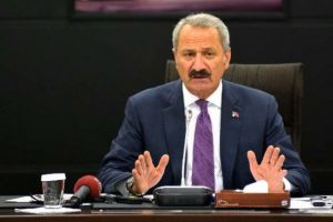 Sanayi &uuml;retim verilerini artıyor