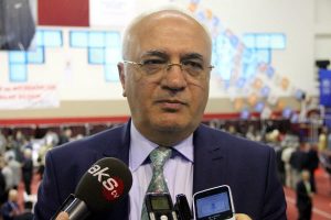 "Tutuklu vekiller g&uuml;ndemimizde yok"
