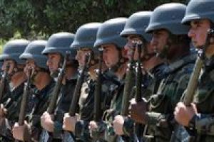 Asker sayısı 300 bine iniyor