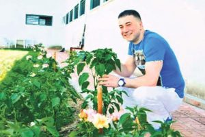 Sedat Peker y&uuml;z&uuml;nden...
