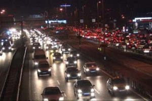 Trafik &ccedil;ilesi kontak kapattırdı