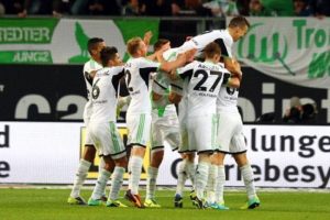 Wolfsburg'tan Dortmund'a derin darbe: 2-1