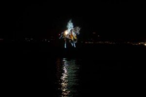 İzmir'den Atat&uuml;rk'e su g&ouml;sterili anma