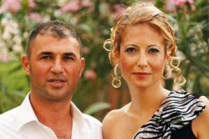 Polise &ccedil;arpan s&uuml;r&uuml;c&uuml;n&uuml;n kanında esrar &ccedil;ıktı