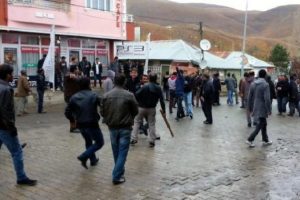 Yayla kavgası ortalığı savaş alanına &ccedil;evirdi