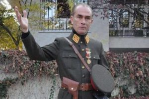 Atatt&uuml;rk'&uuml;n benzerine yoğun ilgi