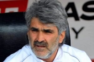 Uğur T&uuml;t&uuml;neker'den G.Saray tepkisi