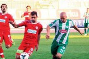 &Uuml;nl&uuml; futbolcu yoğun bakımda!