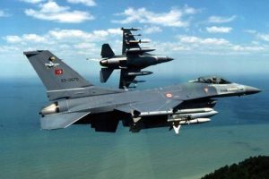 T&uuml;rk F-16'ları Rus savaş u&ccedil;ağını izledi
