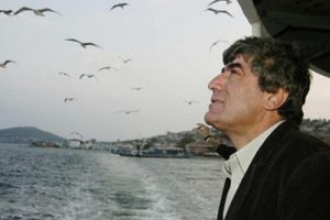 Belgeler 'devlet sırrı'na d&ouml;nd&uuml;