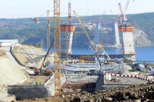 3. Boğaz K&ouml;pr&uuml;s&uuml;'n&uuml;n ayakları 90 metreyi ge&ccedil;ti