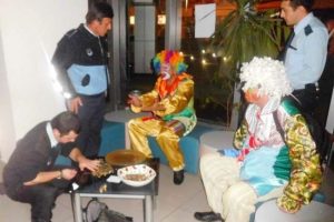 Bunlar g&uuml;ld&uuml;rm&uuml;yor, dileniyor