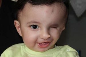Emirhan bebek yardım bekliyor