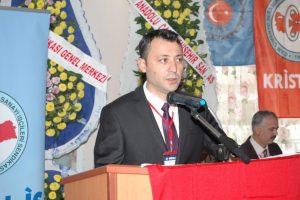 900 iş&ccedil;i yemek boykotu başlattı