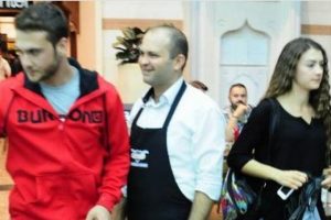 Şehzade Beyazıd ile Huricihan Sultan başbaşa