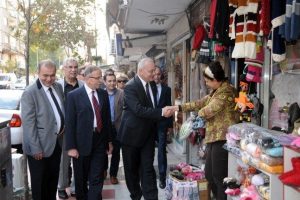 Erg&uuml;n'den esnafa ziyaret