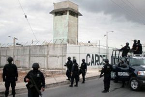 Cezaevinde kavga: 6 &ouml;l&uuml;