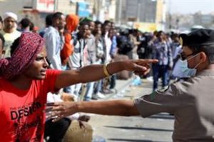 Suudi Arabistan'da ka&ccedil;ak iş&ccedil;i operasyonu