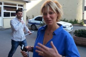 Ayşe Arman hırsız kurbanı oldu