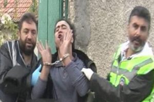 Devlet maaş bağlasın eşcinsel olmayayım!