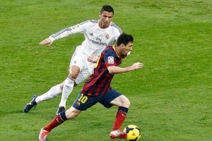 Wenger'den Ronaldo ve Messi kıyaslaması