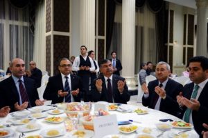 Gazi &Uuml;niversitesinde muharrem iftarı