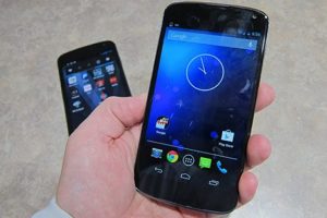 Google Nexus 4 yok sattı!