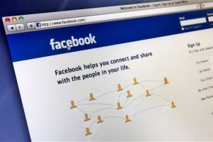 Gen&ccedil;ler Facebook'u terk ediyor