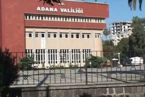 Adana Valisi'nin &Ouml;zel Kalem M&uuml;d&uuml;r&uuml; hakkında şok kaset su&ccedil;laması
