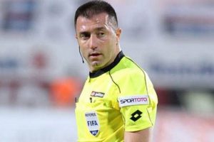 Slovenya-Kanada ma&ccedil;ında d&uuml;d&uuml;k G&ouml;&ccedil;ek'te!