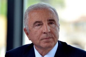 "G.Saray kompleksiyle yaşıyorlar"