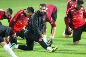 A Milliler tam kadro &ccedil;alıştı
