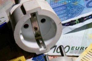 En pahalı elektrik Almanya'da