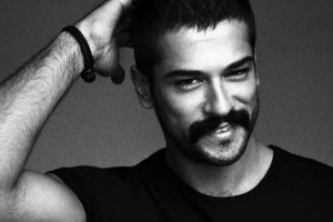 Burak &Ouml;z&ccedil;ivit'in bilinmeyen bir &ouml;zelliği ortaya &ccedil;ıktı