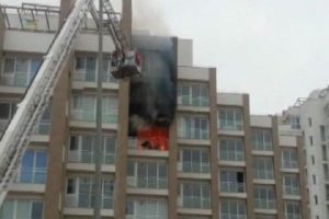 L&uuml;ks sitede yangın