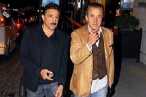Mehmet Aslantuğ ve Kerem Alışık gece gezmelerinde...