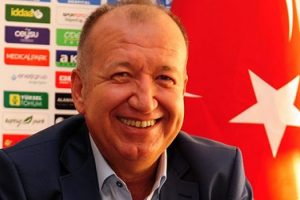 Antalyaspor'da b&uuml;t&ccedil;e a&ccedil;ığı azalıyor