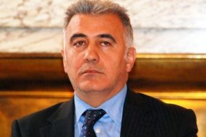 Hollanda'da T&uuml;rk k&ouml;kenli siyaset&ccedil;iye tehdit