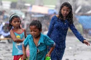 Filipinler'de salgın hastalık tehlikesi