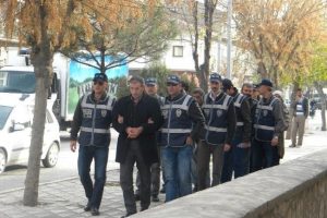 Tefecilik yapan &ccedil;ete &ccedil;&ouml;kertildi