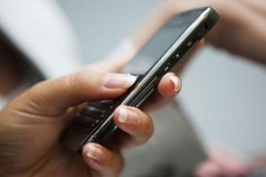 SMS'le ısrar ruha zarar