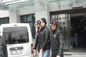 Sahte elektronik eşya şebekesine vurgun