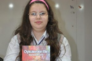 K&uuml;&ccedil;&uuml;k yazarın ilk kitabı okurla buluştu