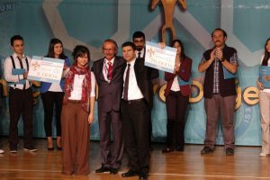 "İyi Fikir" şampiyonu &ouml;ğrenciler