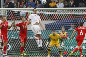 &Ouml;nce Rusya sonra Sırbistan:1-1