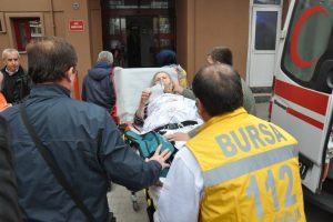 Hayatlarını engelli oğulları kurtardı