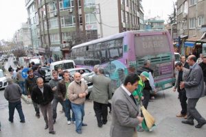Bursa'da facia teğet ge&ccedil;ti