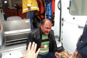 Eşi evi terk edince...